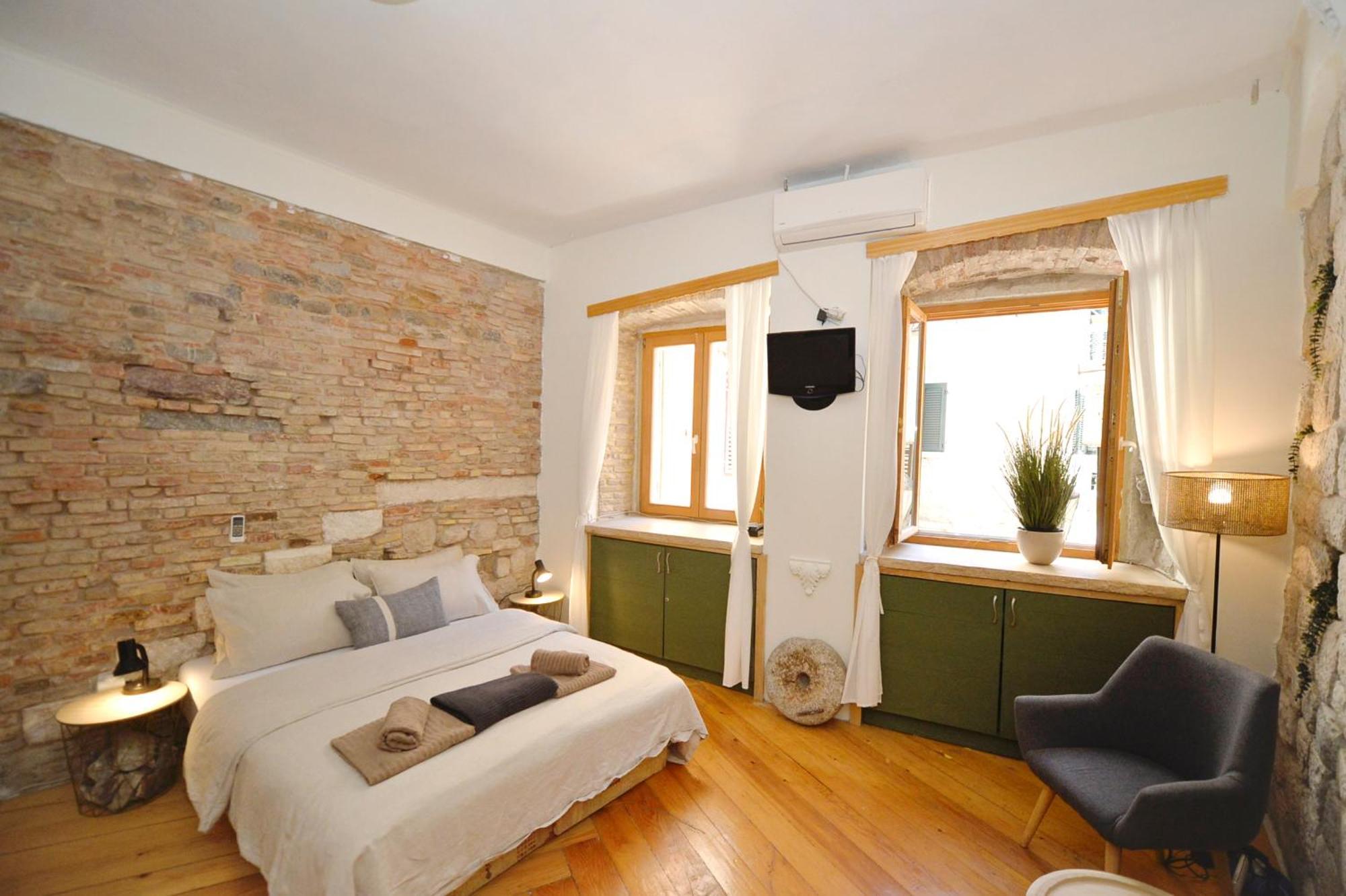 Charming Apartment In โกตอร์ ภายนอก รูปภาพ